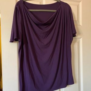 Encircled evolve top, plum, size medium